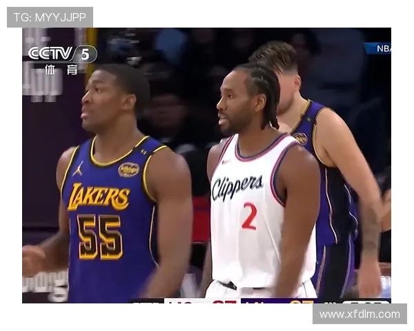 [NBA]四星同台 湖人赢下“洛城德比”.