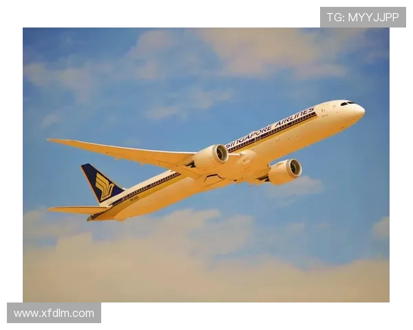 来了！什琴斯尼即将前往巴塞罗那，飞机将于10：30抵达